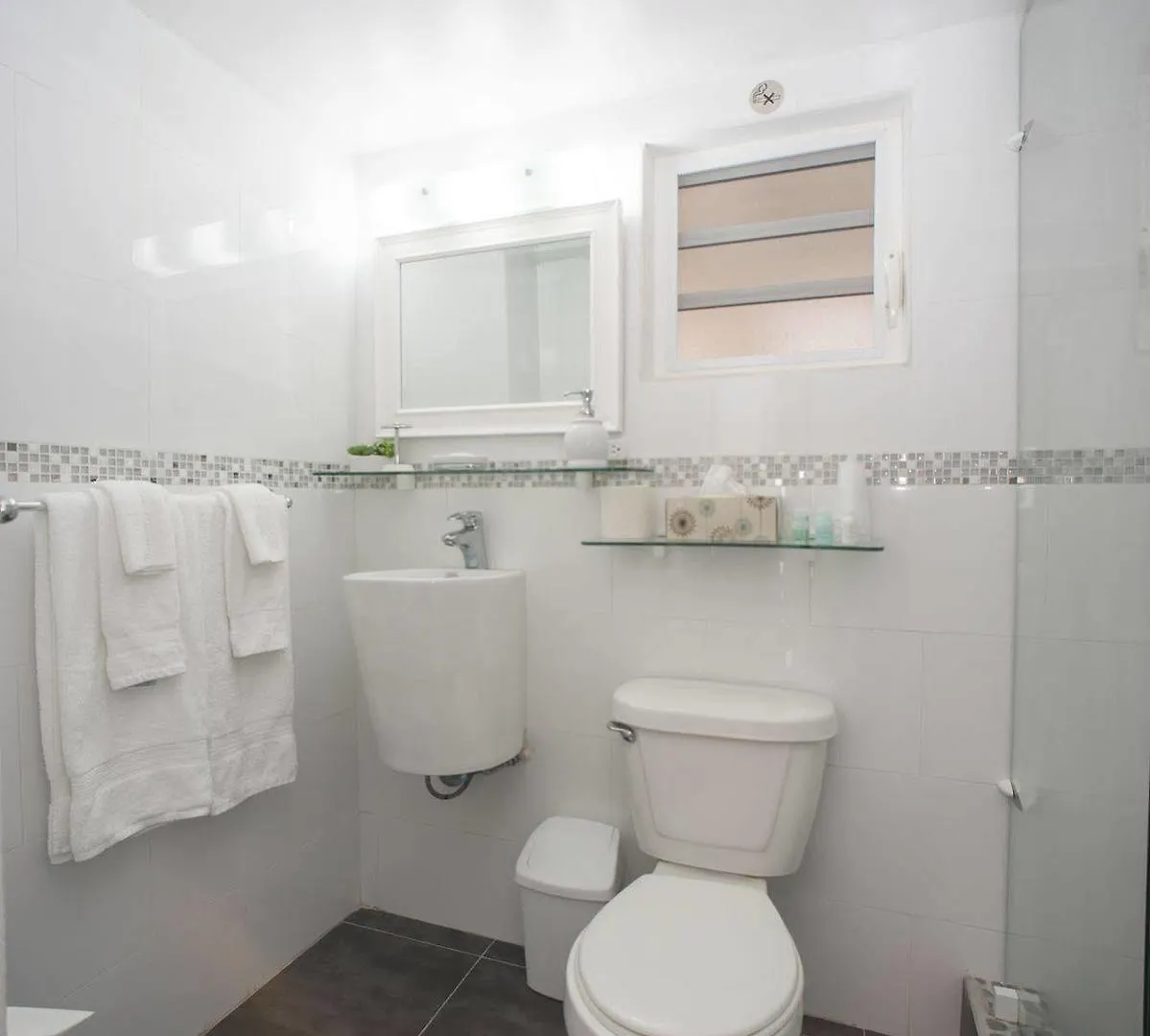 El Zafiro Boutique Hotel Maho Reef Sint Maarten/Saint Martin