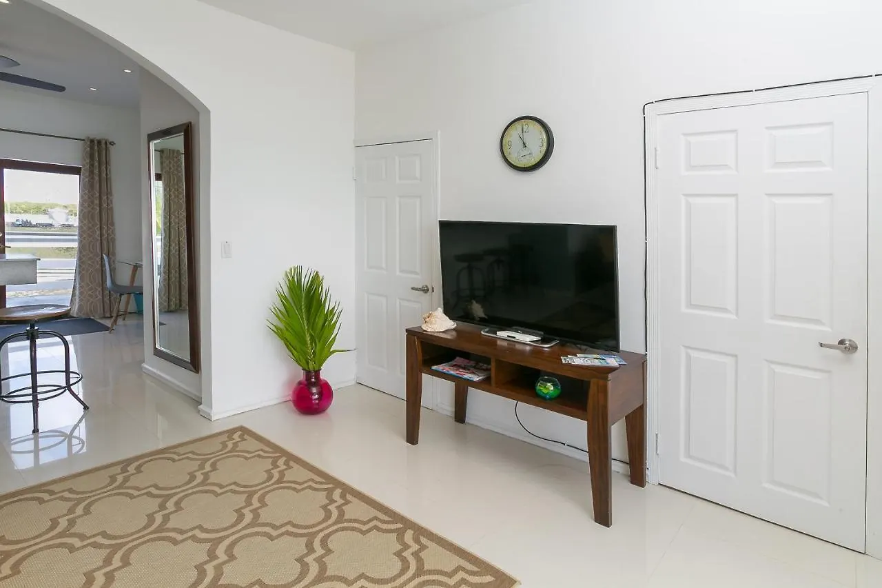 El Zafiro Boutique Hotel Maho Reef