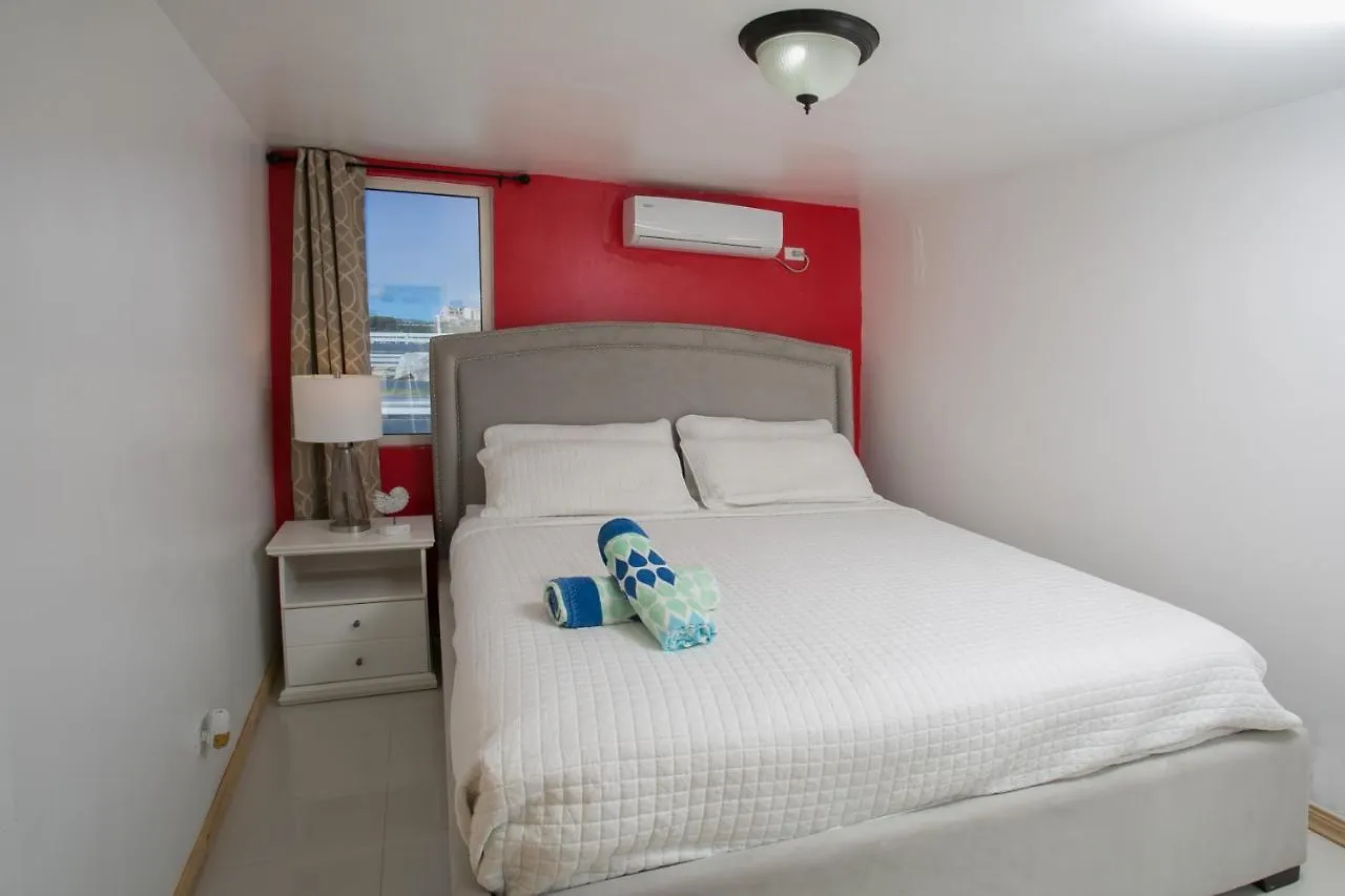 El Zafiro Boutique Hotel Maho Reef
