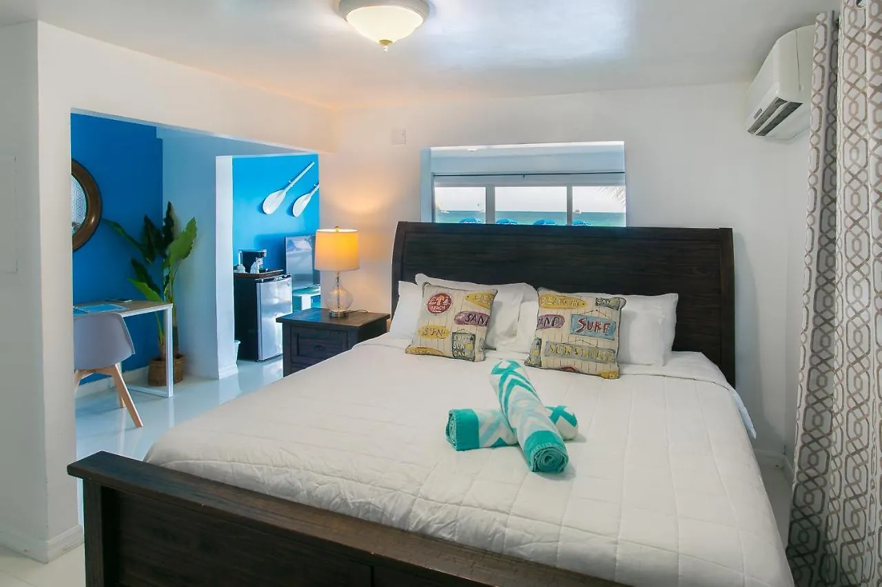 El Zafiro Boutique Hotel Maho Reef 3*,